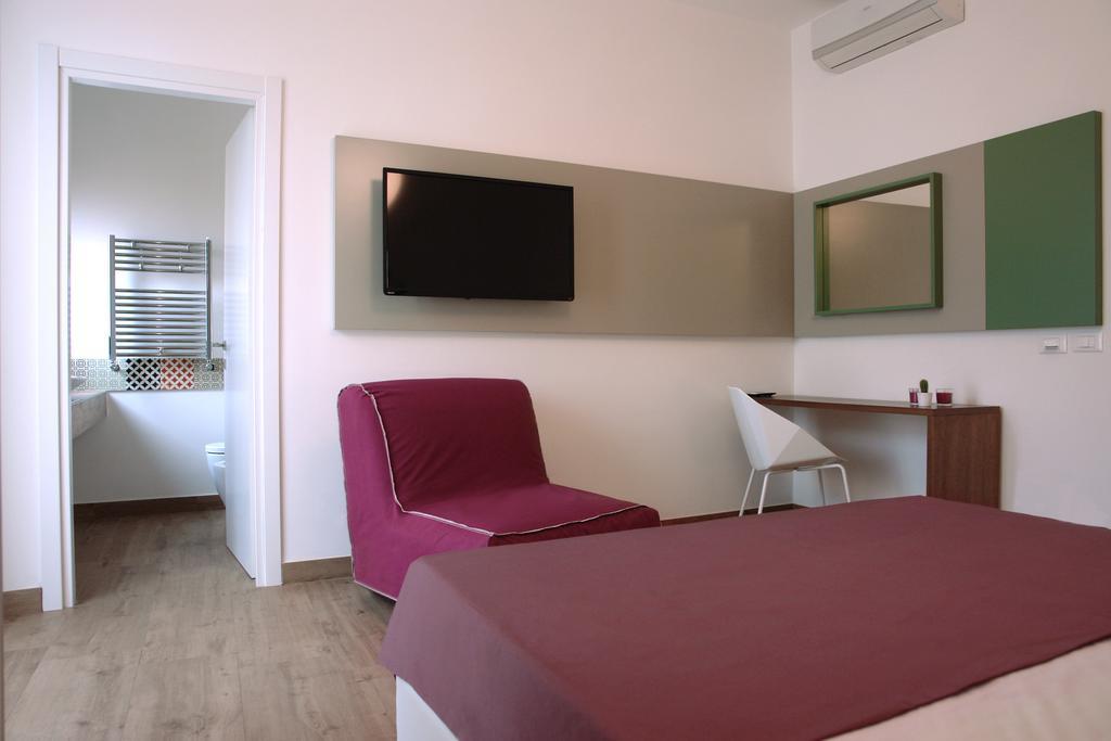 Dimora Del Viale Bed & Breakfast อากริเจนโต ห้อง รูปภาพ