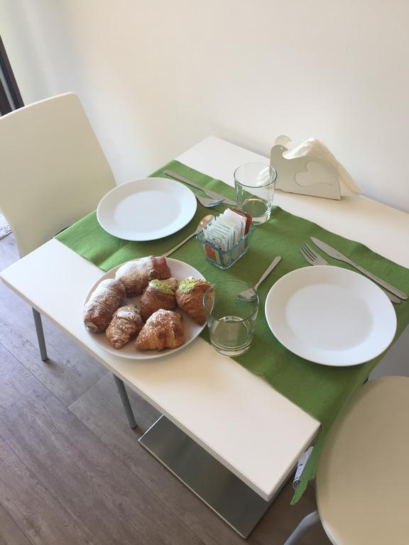 Dimora Del Viale Bed & Breakfast อากริเจนโต ภายนอก รูปภาพ