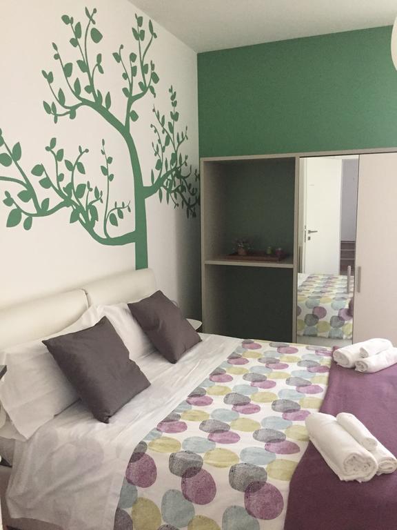 Dimora Del Viale Bed & Breakfast อากริเจนโต ภายนอก รูปภาพ